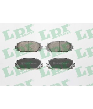 Тормозные колодки передние LPR 05P1333 Toyota Yaris