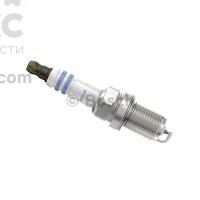 Свеча зажигания BOSCH 0 242 240 653 Toyota Avensis Camry Honda Accord Civic