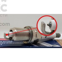 Свеча зажигания Denso DS 3297 / SK20R11 Toyota Avensis Camry Corolla Celica